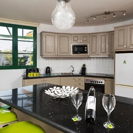 Ferienhaus Mit Privatpool Fur 3 Personen 3 Ca 110 M In Playa Blanca, Lanzarote Gemeinde Yaiza Feriehus Playa Blanca (Lanzarote)